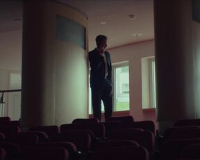 Seyneb Saleh nude -MG (2022) s01-e01