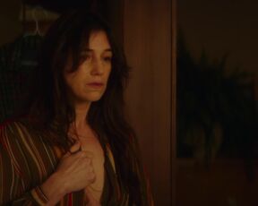 Charlotte Gainsbourg, Noee Abita - The Passengers of the Night (Les passagers de la nuit) (2022) Nude Scene