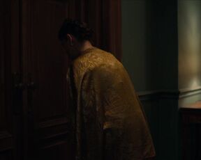 Hannah Dodd sexy - Flowers in the Attic The Origin (2022) s01e03-04