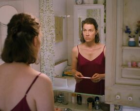 Franziska Hackl, Jasmin Gerat sex - Tage, die es nicht gab (2022) s01e08