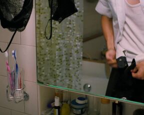 Franziska Hackl, Jasmin Gerat sex - Tage, die es nicht gab (2022) s01e08