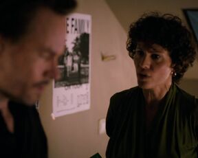 Franziska Hackl, Jasmin Gerat sex - Tage, die es nicht gab (2022) s01e08