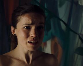 Zoe Moore hot - Mutter, Kutter, Kind (2021)