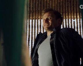 Zoe Moore hot - Mutter, Kutter, Kind (2021)