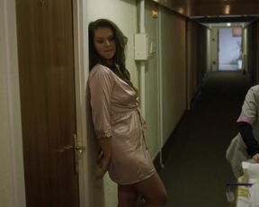 Yana Ivashchenko, Yulia Znakomtseva nude - Live long! (2021) Russian Actress