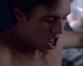 Elena Kampouris naked - Shoplifters of the World (2021) Sex video