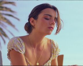 Marie Cavanna, Maya Boraine hot - Moderna (2021) Not Nude scenes