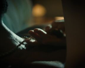 Alexandra Daddario - Anne Rice's Mayfair Witches s01e04 (2023) Nude Scenes