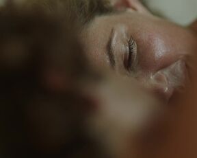 Amalia Culp - Giants Being Lonely (2019) Topless Video