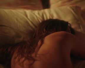 Amalia Culp - Giants Being Lonely (2019) Topless Video