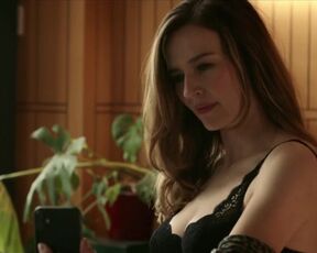 Aleyna Cara, Katrin Bauerfeind hot - Frau Jordan stellt gleich (2020) s02e02 Sexy actress Not Naked Scene