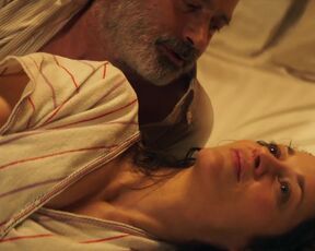 Marion Cotillard hot - Brother and Sister (2022) sex scene