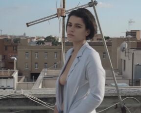 Rosa Diletta Rossi sexy - Rosa (2018) Topless(Dressed) Scene