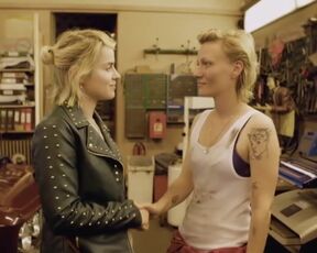 Martina Schone-Radunski, Lana Cooper - Kim hat einen Penis (2018) Sexy Movie Scenes