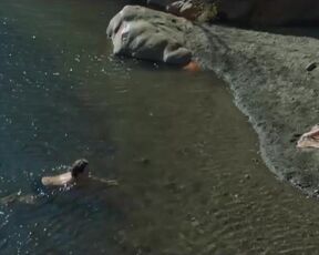 Alba Baptista, Zoé Friedrich hot - Patrick (2019) Sexy Scenes