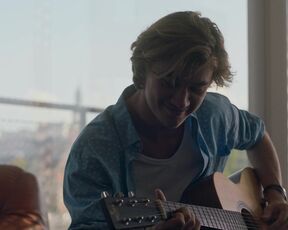 Julia Stammler, Judith Altenberger , Verena Altenberger - Gesicht der Erinnerung (2022) Hot Scene from the movie