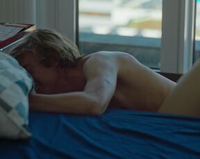 Julia Stammler, Judith Altenberger , Verena Altenberger - Gesicht der Erinnerung (2022) Hot Scene from the movie