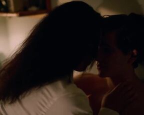 Nikita Uggla, Frida Argento, Mimmi Cyon, Felicia Truedsson, Nathalie Varli - Young Royals s01e01-05 (2021) Masurbation Scene and Sexy Episodes