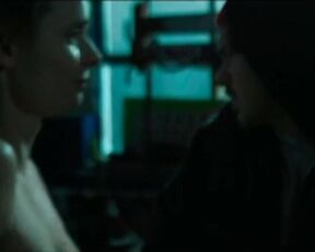 Malin Barr topless - Fugue (2019) Nude Episodes