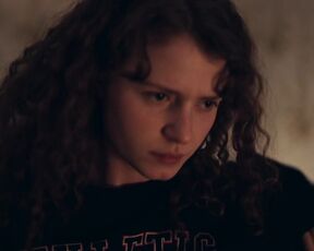 Nadja Sabersky sexy - Freund oder Feind. Ein Krimi aus Passau (2020) moment of a deep search of the actress