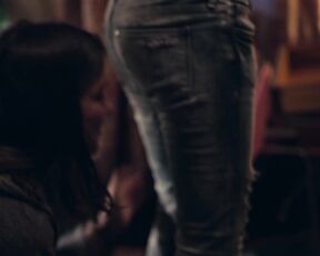 Nadja Sabersky sexy - Freund oder Feind. Ein Krimi aus Passau (2020) moment of a deep search of the actress