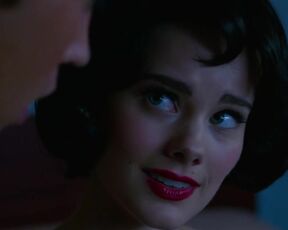 Elizabeth Cullen, Olivia DeJonge, Melina Vidler hot scene - Elvis (2022) Hot Movie Scenes