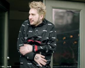 Fallon Gyurko hot bikini - The OctoGames (2022)