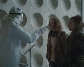 Flo Fagerli sexy - Kuppel 16 (2022) s01-e01 Voyeur Scene