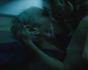 Anita Jancia nude - Negatyw (2022) Hot Topless