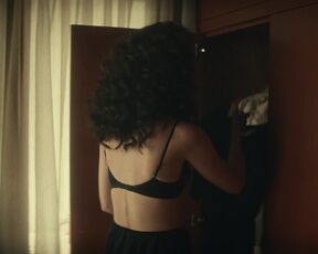 Rose Byrne hot scene - Physical (2022) s02e10