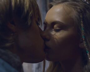 Aleksandra Dolya - Chetvertaya stena (2019) Sexy Movie Scene