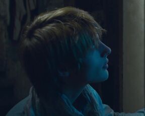 Aleksandra Dolya - Chetvertaya stena (2019) Sexy Movie Scene