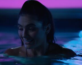 Jillian Mercado, Arienne Mandi, Carmen LoBue nude- The L Word Generation Q (2022) s03e07 Lesbian Kiss
