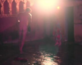 Giulia Be naked - Beyond the Universe (2022)