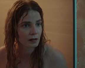 Rike Schmid - Blackout - Vite sospese s01e03 (2023) Naked Actress