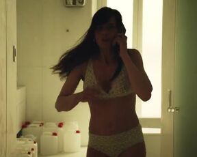 Elena Lietti, Carmela Generali, Claudia Pandolfi, Monica Bellucci - Siccità (2022) Hot Scene from the movie