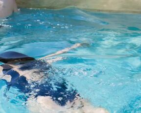 Claire Chust naked - Champ (2022) Hot Sexy Episodes