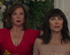 Jordan Alexander, Johanna Braddy hot - Gossip Girl (2022) s02e07-08