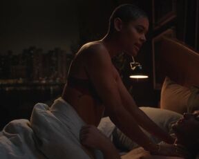 Jordan Alexander, Johanna Braddy hot - Gossip Girl (2022) s02e07-08