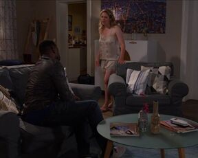 Jelena Mitschke nude - Rote Rosen (2022) Episode3622