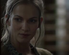 Déborah François, Margot Bancilhon nude - L'île prisonnière (2022) Hot&Sex episodes