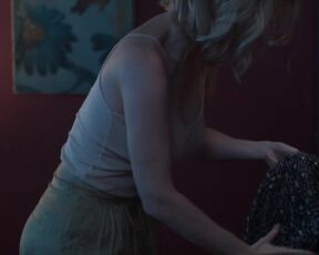 Audrey Fleurot hot - Esprit d'hiver (2022) Hot Nipples