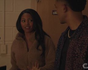 Camille Hyde sexy - All American Homecoming (2022) s02-e07 Hot Underwear episode