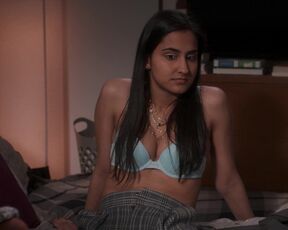 Reneé Rapp nude, Amrit Kaur, Nare Israelyan and other - The Sex Lives of College Girls (2022) s02e03-04 All Hot & Lesbian Scenes