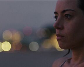 Aubrey Plaza nude - Emily the Criminal (2022)