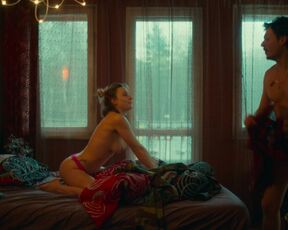 Jasmina Polak nude - Dead End (2022)  s01e04 Sexual Topless Actress Scene
