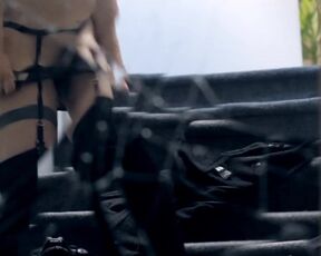 Cool Art Photo - Naked Girl (brunette, natural boobs)