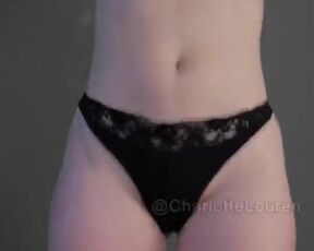 Naked TikTok Diva Jumps