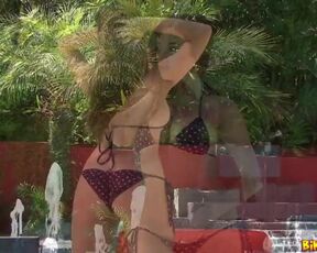 Busty Knocker Chick Takes Off Bathing Suit (Taylor Vixen solo)