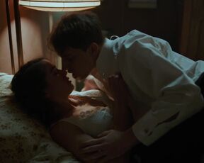 Deleila Piasko, Pauline Rénevier, Henriette Confurius nude - Das Weiße Haus am Rhein (2022)